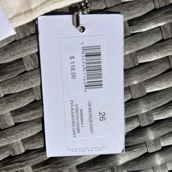 WeWoreWhat Low Rise Rolled Shorty Bleached Grey 26 - Picture 4 of 4